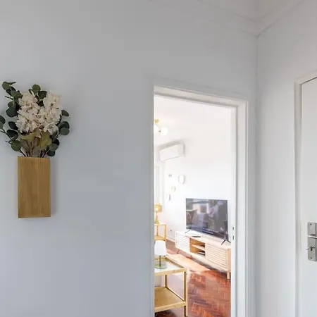 Casa Do Largo-vista Sobre Лиссабон