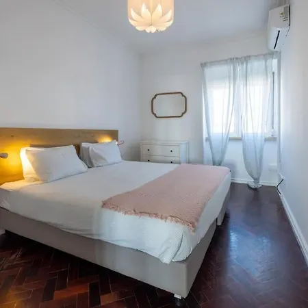 Casa Do Largo-vista Sobre Апартаменты